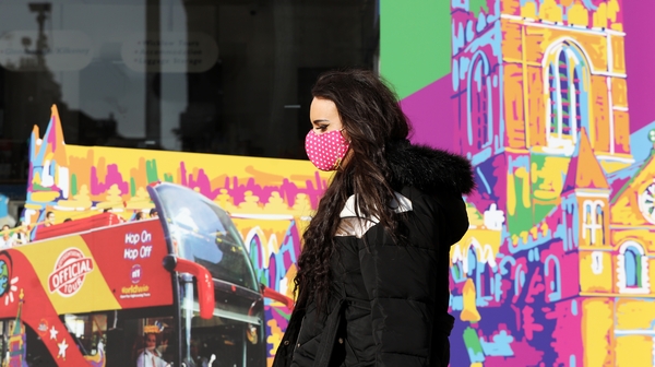 A woman pictured wearing a face covering in Dublin city centre (Pic: RollingNews)