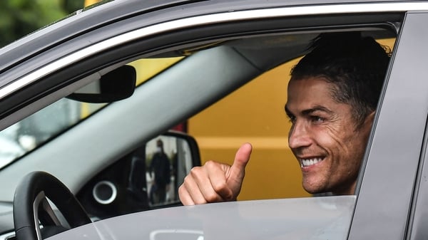 Cristiano Ronaldo acknowledges the media