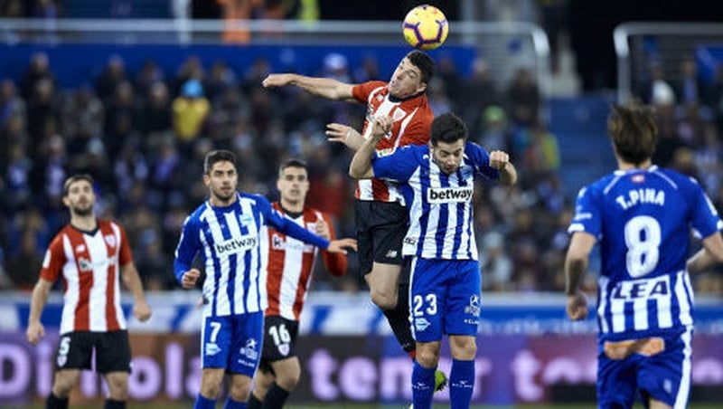 La Liga match between Deportivo Alaves and Athletic Club Bilbao on a Monday in 2018