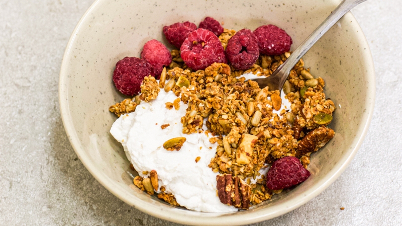 To celebrate Coeliac Awareness Week, Flahavan's have teamed up with best-selling cookbook author and blogger Indy Power to create some delicious gluten-free oat recipes.