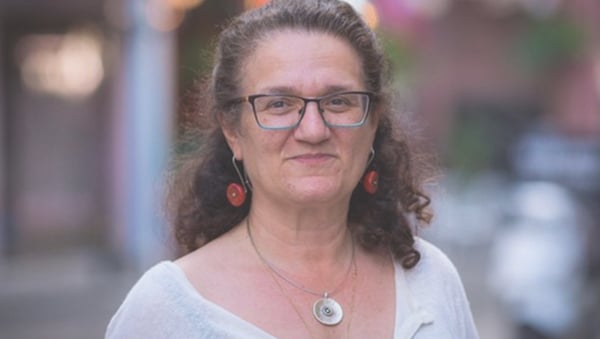 Hedge School - Maria Scordialos on Navigating Cycles of Change