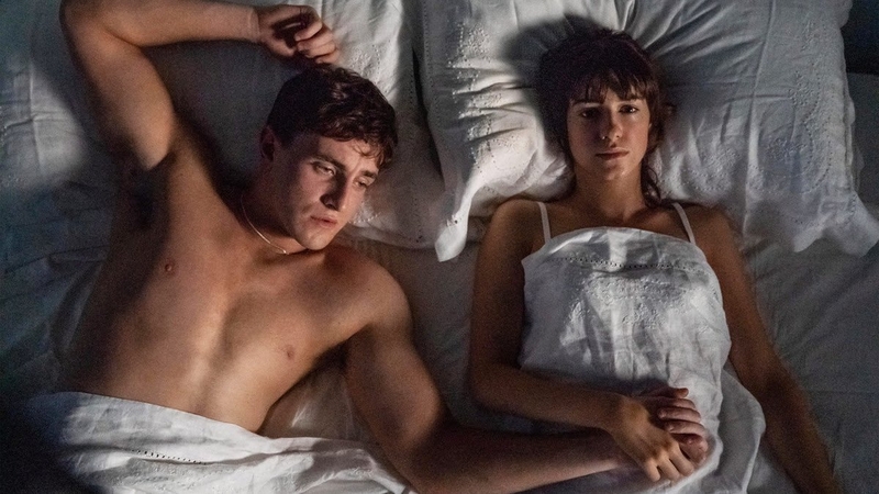 Paul Mescall and Daisy Edgar-Jones in Normal People