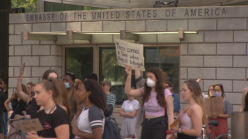 The demonstrators in Dublin carried signs saying 'I can't breathe' and 'Black Lives Matter'