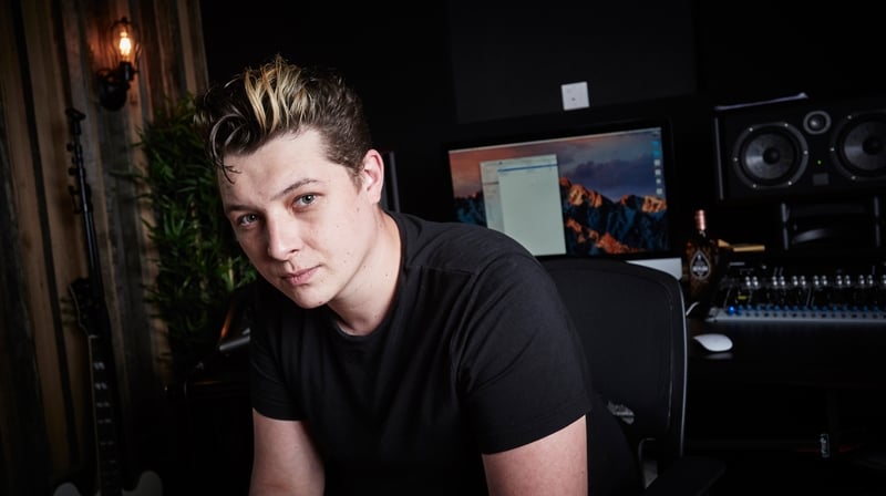 John Newman: "I have decided to pause my career to be able to discover the better side of me that is still there despite feeling such depression due to my work."