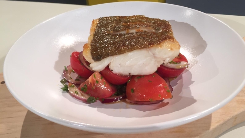 A fresh and vibrant dinner for hot days.