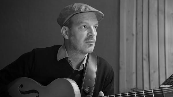 Wolfgang Muthspiel, Austrian visionary on six strings