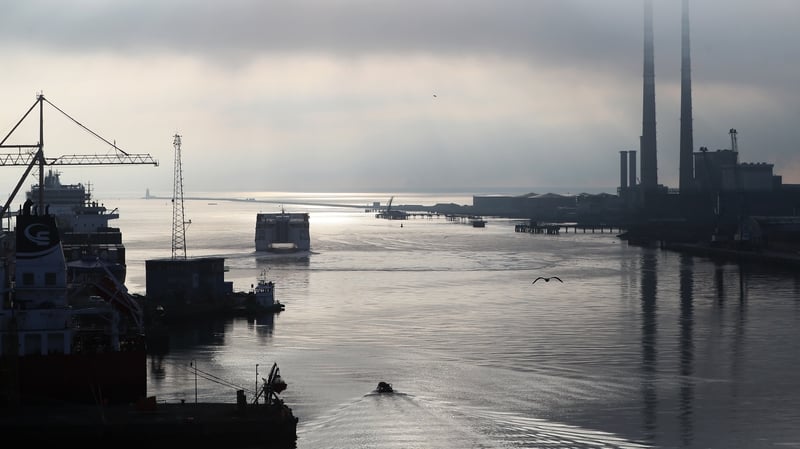 SIPTU has also written to the Chief Executive of Dublin Port, Eamonn O'Reilly, with the same request.