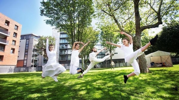 Cruinniú na nÓg: Dancing By Distance