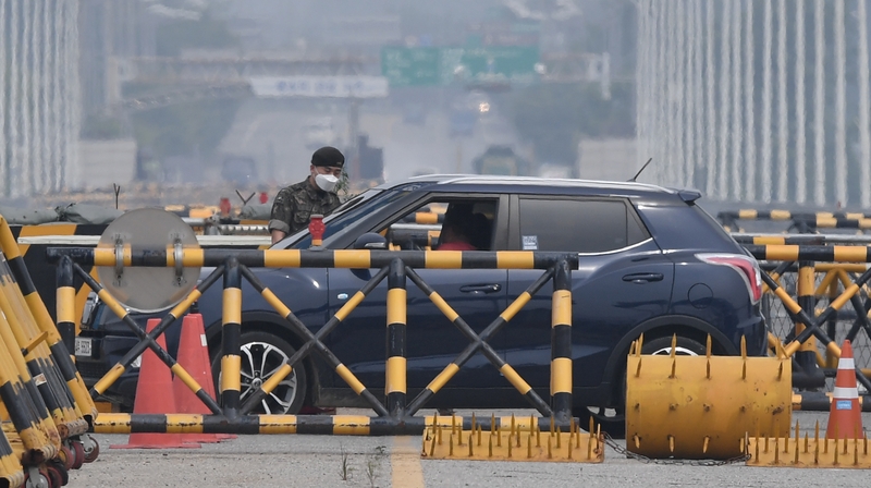 A South Korean soldier at a checkpoint on the road leading to North Korea's Kaesong joint industrial complex, near the Demilitarized Zone