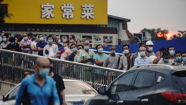The Caixin/Markit services Purchasing Managers' Index (PMI) slipped to 54.0 from July's 54.1