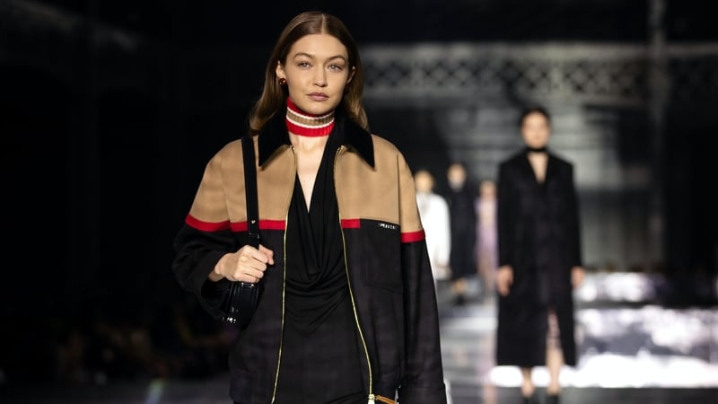 The British brand announces its return to the fashion week calendar.