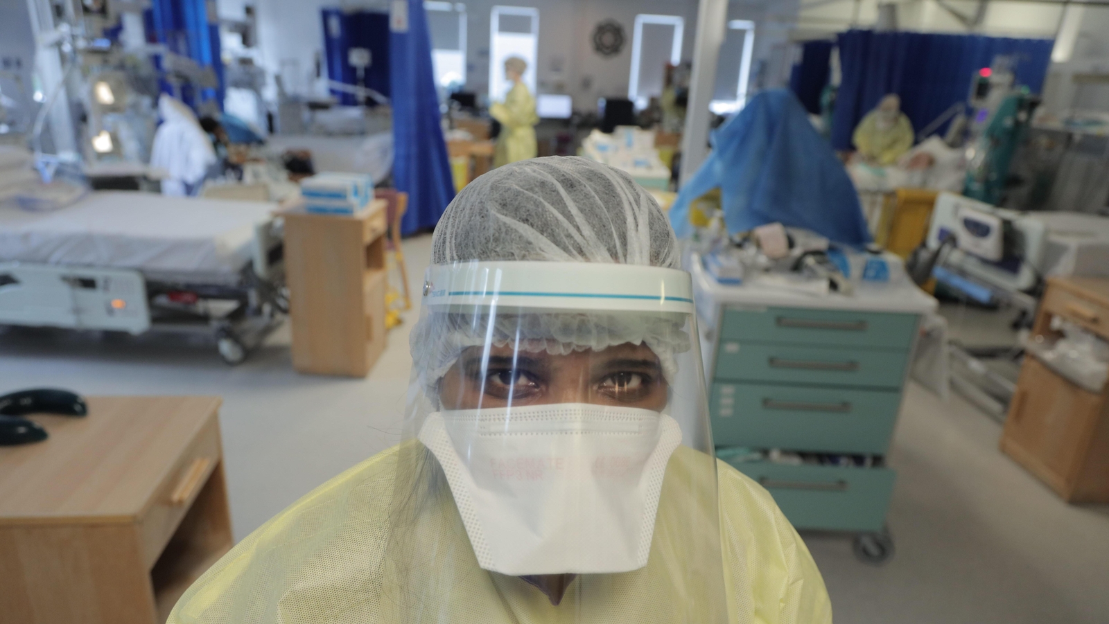 A nurse on duty in the intensive care unit at St James's