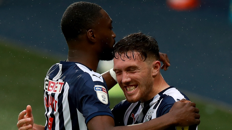 Dara O'Shea celebrates his goal with Semi Ajayi