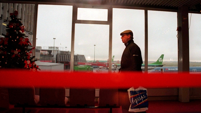 21 December 1995: Jack Charlton arrives into Dublin airport to announce his resignation as Republic of Ireland manager after nine years and eleven months in charge (Picture credit: Ray McManus)