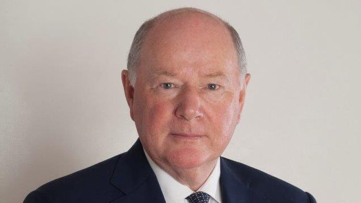 Confessor to the King, by John Hedigan