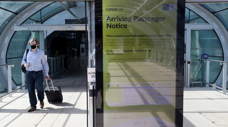 Just 54,800 overseas passengers arrived in Ireland in February, while 53,200 overseas passengers left the country