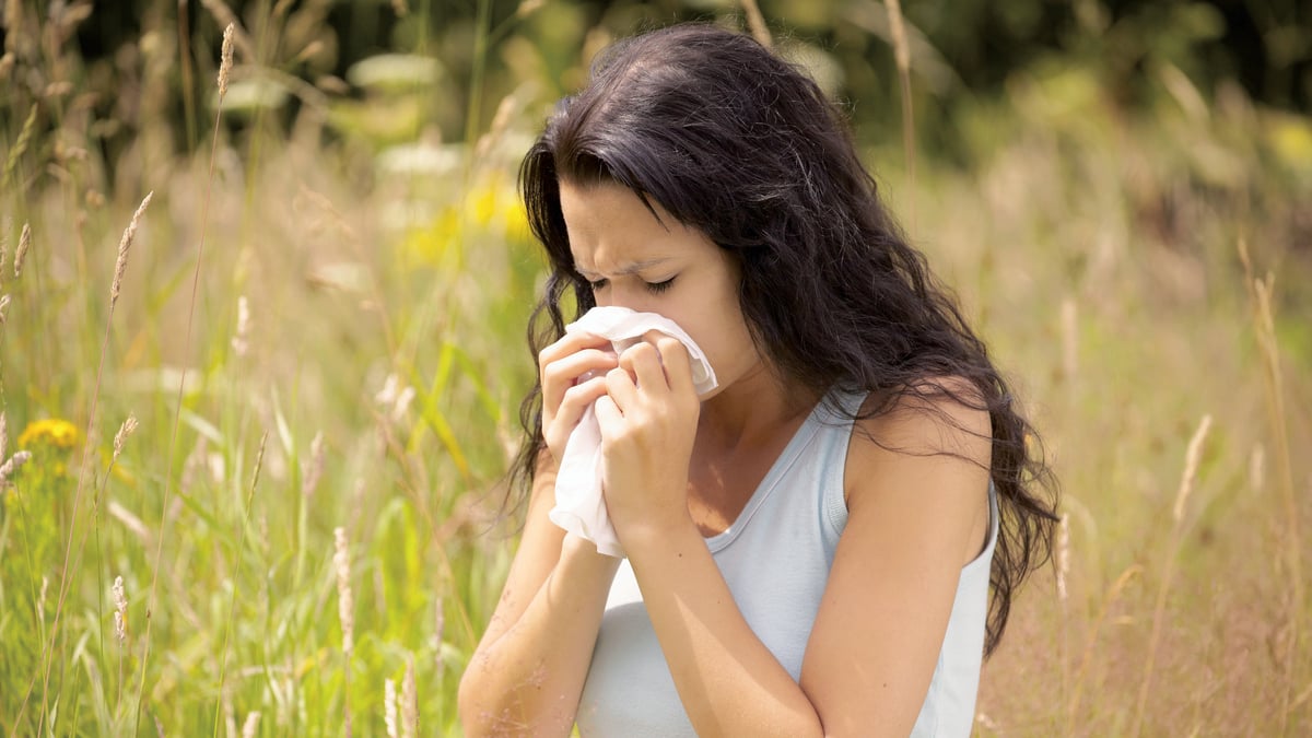 Warning for hayfever sufferers as birch pollen bomb expected this weekend