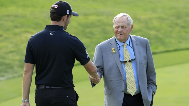 Patrick Cantlay shakes hands with Jack Nicklaus after winning The Memorial Tournament last year