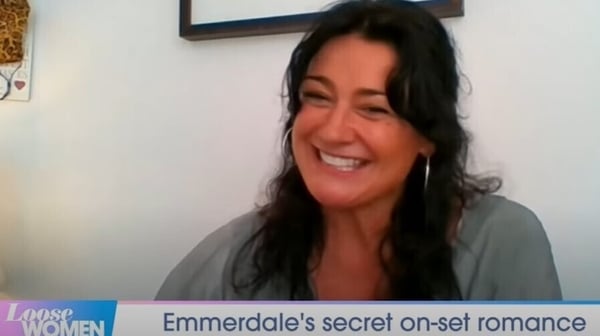 Natalie J Robb