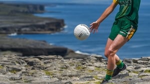 Pádraig Ó Fátharta, ó Choiste Chomórtas Peile Oileáin na hÉireann. show image