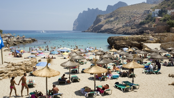 Dara Calleary said 'the overall advice' is against all non-essential travel