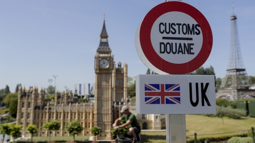 UK and the EU remain far apart on various issues, with only two further rounds of talks left