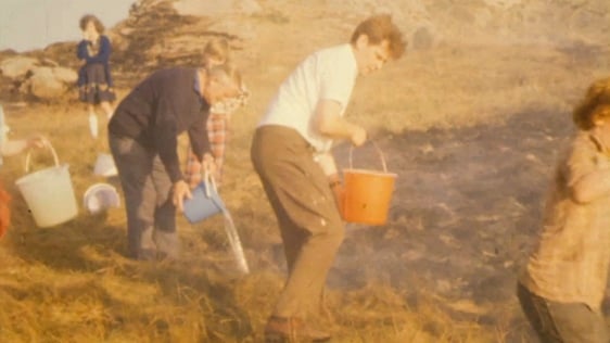 Human Chain to put out Dalkey Island Fire (1975)