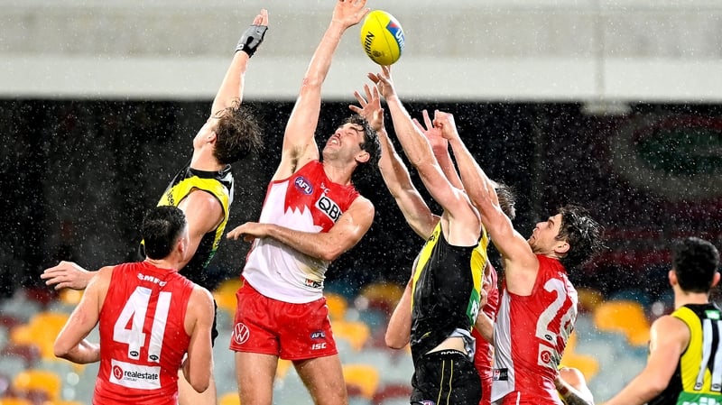 Space was at a premium between Richmond Tigers and the Sydney Swans in the AFL earlier this month
