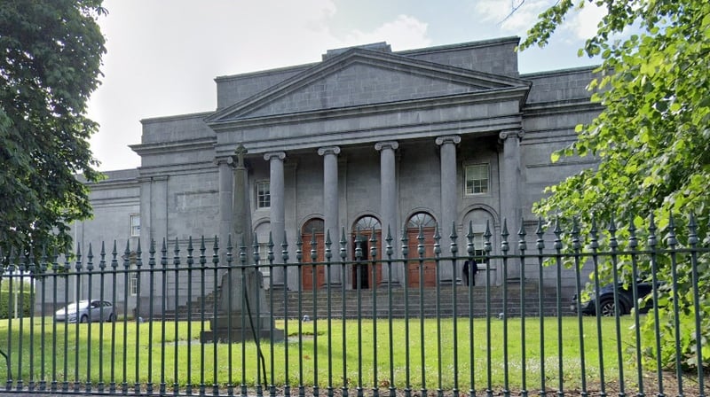 sample caption