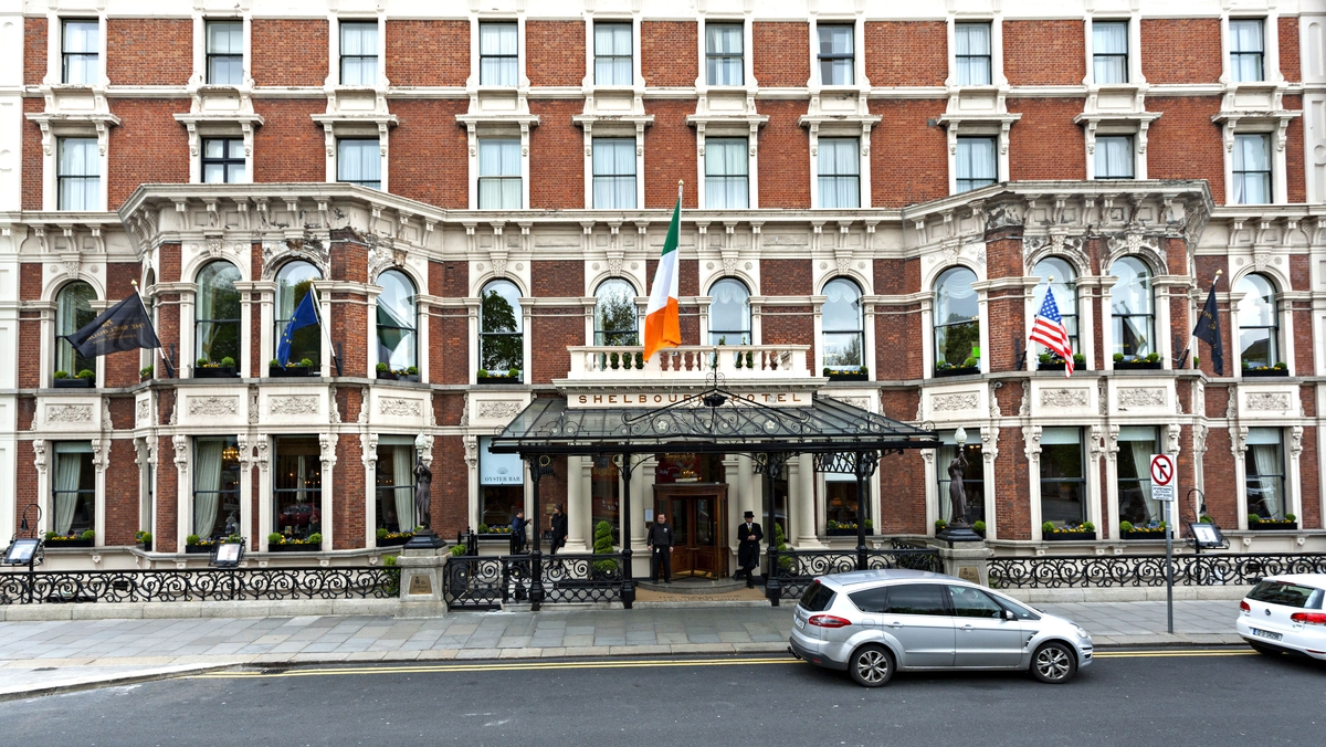 Shelbourne Hotel Statues