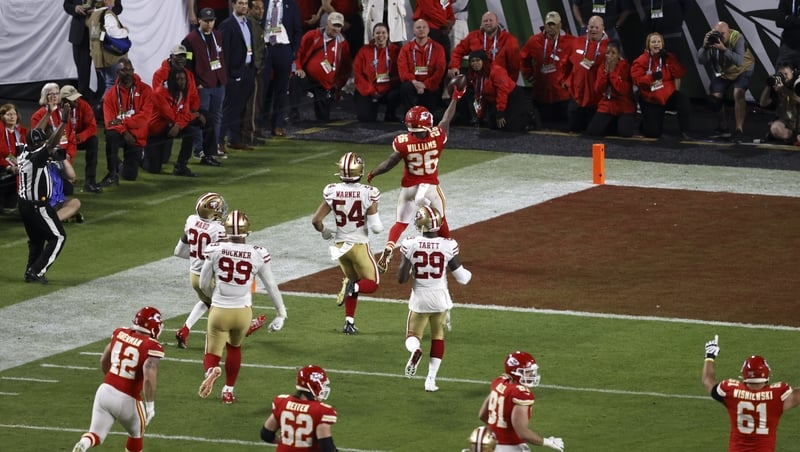 Damien Williams scores a touchdown in the Super Bowl