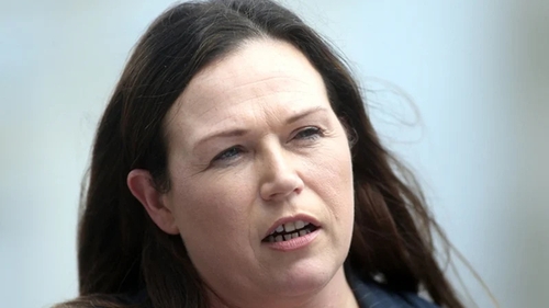 An teachta Louise O'Reilly Sinn Féin