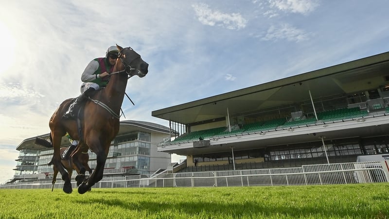 Aramon wins before the empty stands at Galway