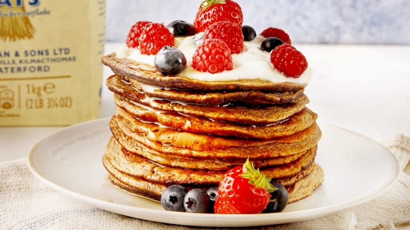 Cinnamon Oat Pancakes