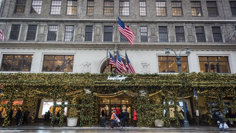 Amazon has acquired the landmark Lord & Taylor building on Fifth Avenue in New York