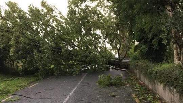 ESB workers have restored power to around 190,000 customers over the last two days