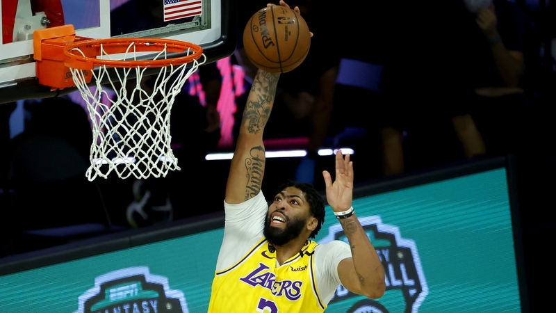 Anthony Davis was on fire for the Lakers