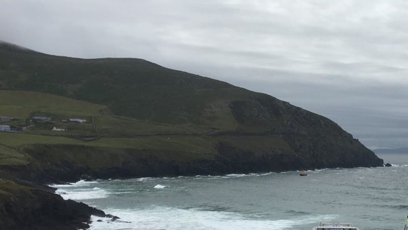 Com Dhíneol beach near Ceann Sléibhe, Kerry