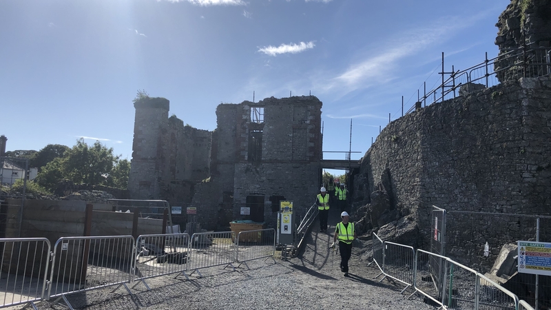 Desmond Castle was principally associated with the Earls of Desmond, the prominent family who ruled Munster for several hundred years