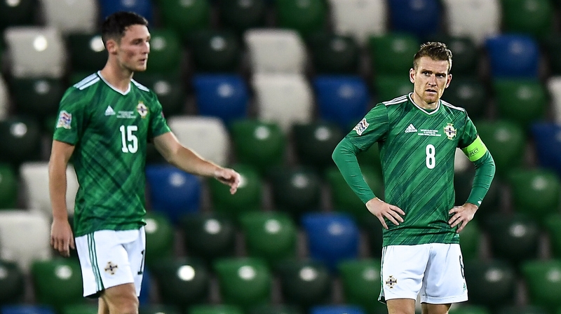 Steven Davis (R) and Jordan Thompson