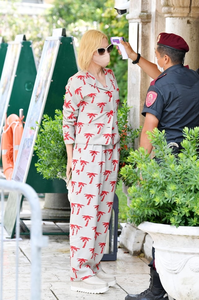 Cate Blanchett in Giorgio Armani. Photo: Getty