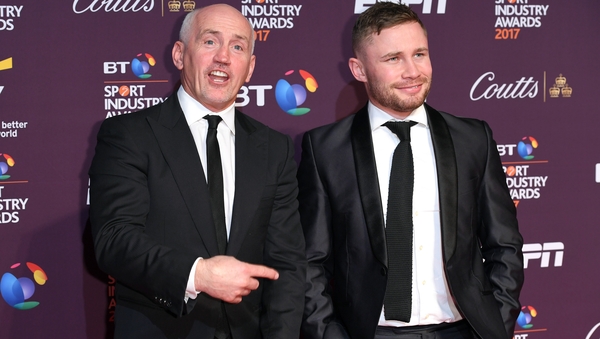 Barry McGuigan (L) and Carl Frampton (R)