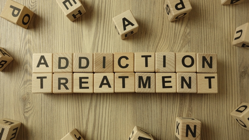 Drug and alcohol support group meetings do not have to limit attendance to just six people