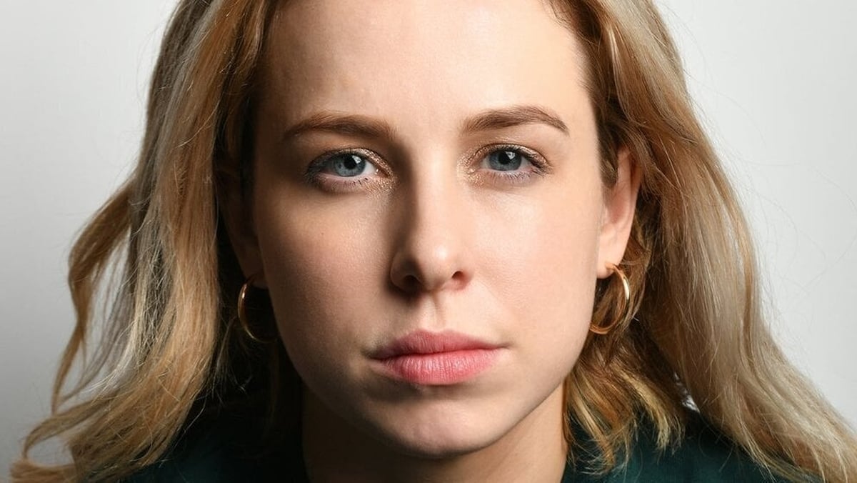 Marise Gaughan Loves French People. For Reals | Culture File 