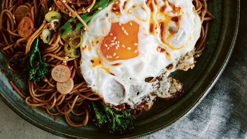 Charred broccoli soba
