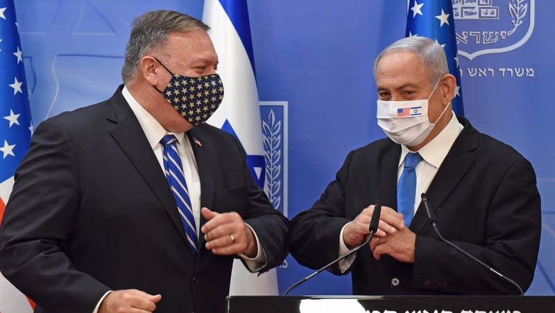 US Secretary of State Mike Pompeo (L) and Israeli Prime Minister Benjamin Netanyahu