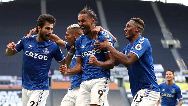 Calvert-Lewin celebrates his goal