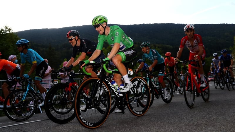Sam Bennett had a nervy finish to the stage but extended his lead in the race for the green jersey