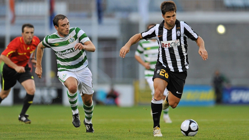 Stephen Rice taking on Diego in 2010