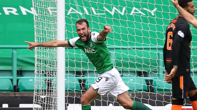 Christian Doidge celebrates his equalisers, Hibs' second